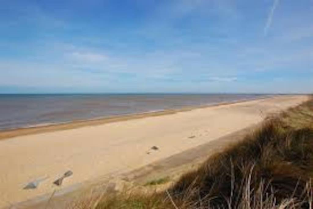 Barley Break - Beach Cottage Lessingham المظهر الخارجي الصورة