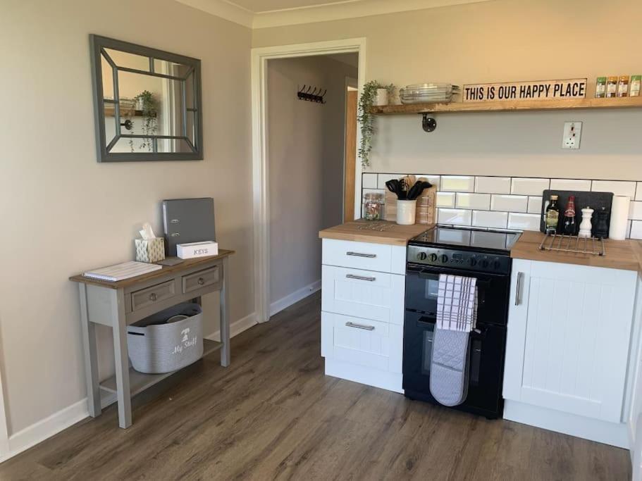 Barley Break - Beach Cottage Lessingham المظهر الخارجي الصورة